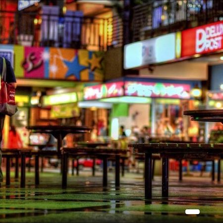 一中西雅圖 Taichung Exteriör bild